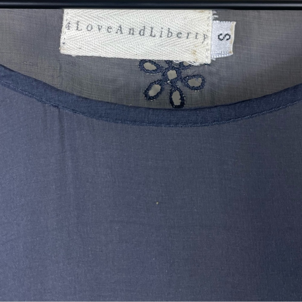 Johnny Was 4 Love and Liberty Silk Lace Eyelet Ruffle Top in Grey Size Small - Picture 5 of 8